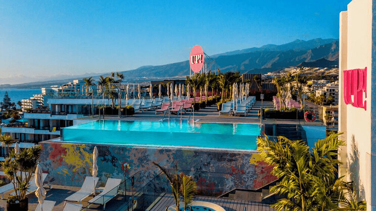 Spring Hotel Bitacora